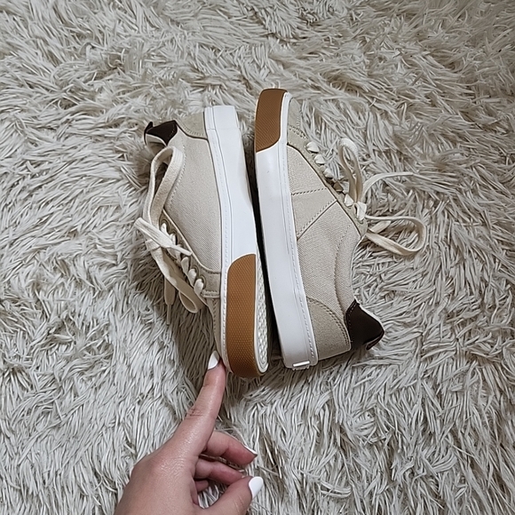 *SOLD* Canvas Faux Suede Trim Boy's Kid's Old Navy Sneakers Shoes - 13 - Picture 7 of 12